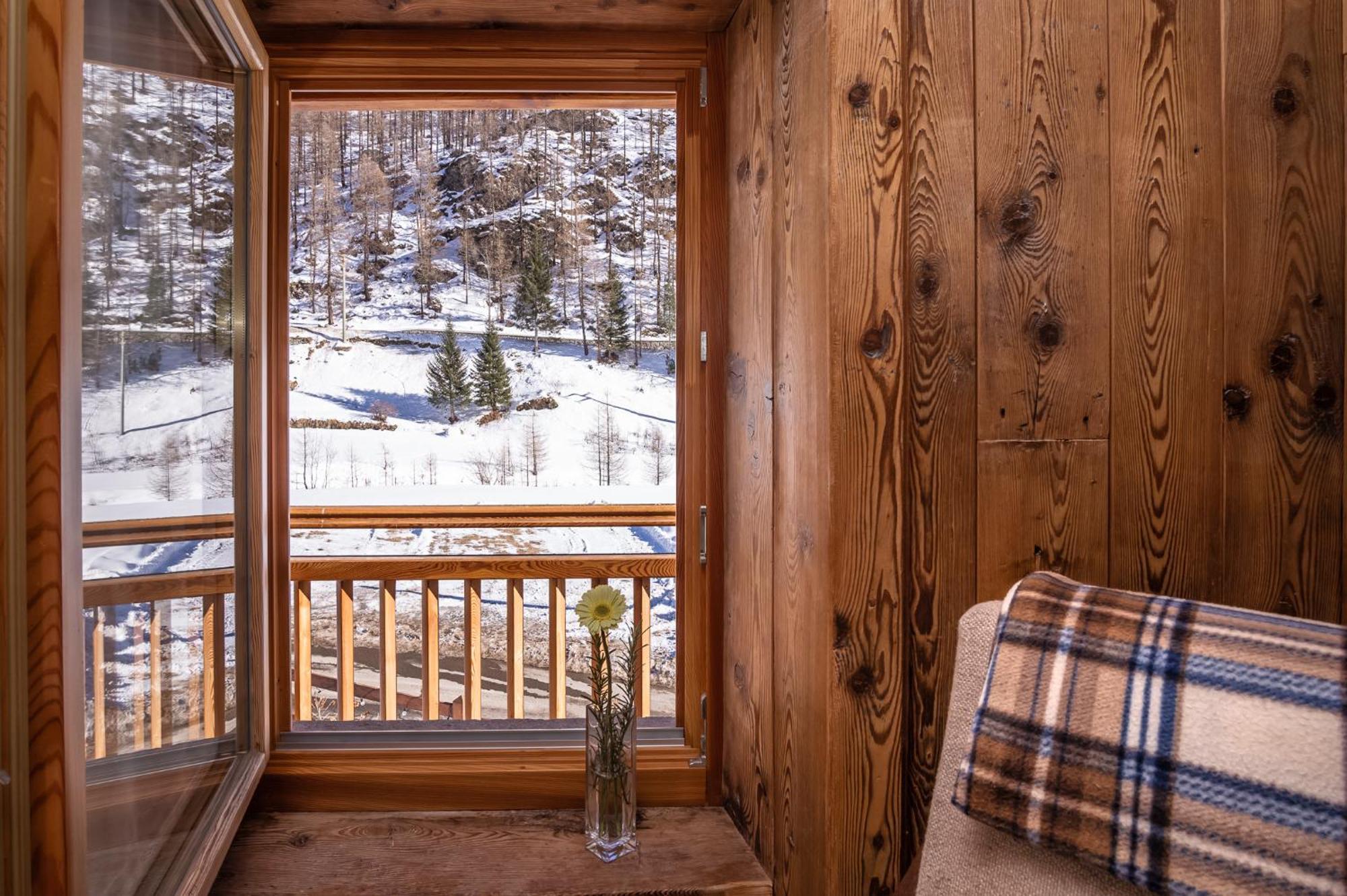 Anderbatt Hotel Gressoney-La-Trinite Ngoại thất bức ảnh
